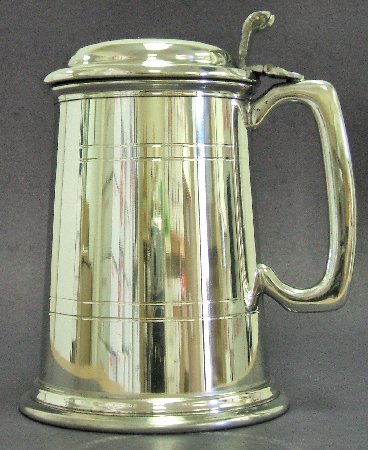 Ringed Fine English Pewter Tankard with Lid